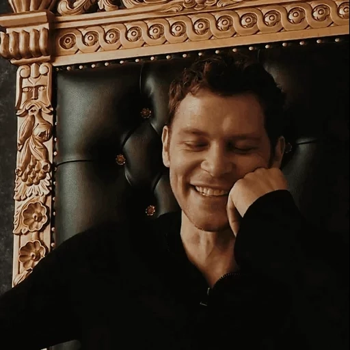 recién llegado, joseph morgan, joseph morgan vive, entrevista con joseph morgan, colocación de joseph morgan klaus