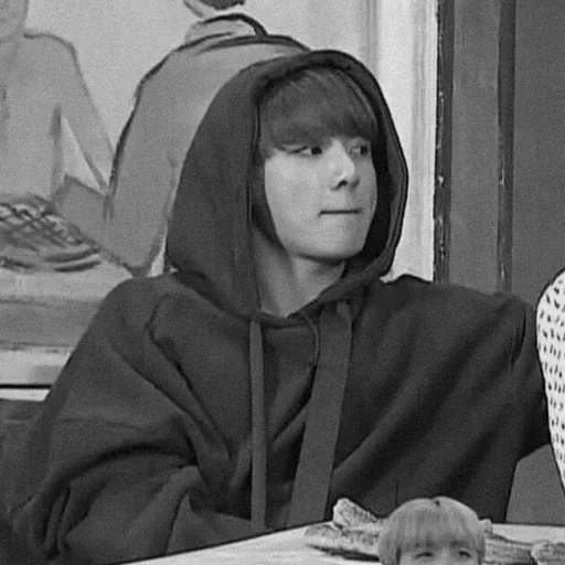 anak laki-laki, orang, marianne bachmeier 1981, film anekdot buruk 1966, hari yang sulit bagi george harrison