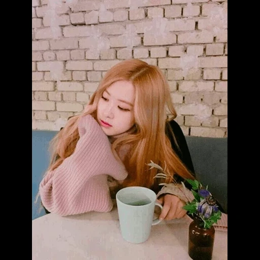 blackpink, beludru merah, blackpink rosé, rose blackpink, rose blackpink