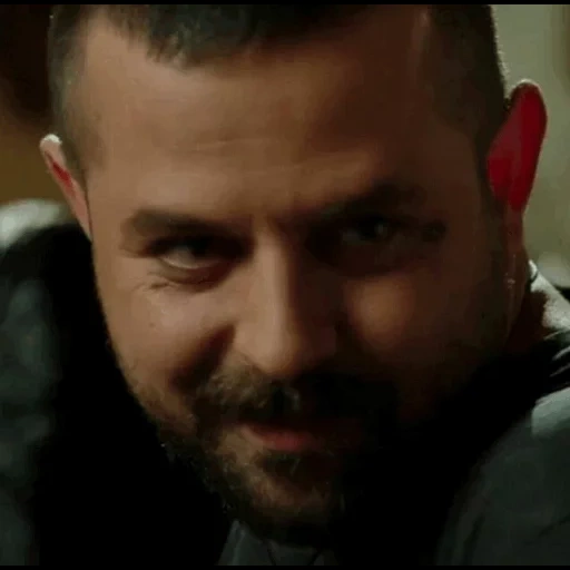 ezel, el hombre, serie turca, tim hassan films, çukur 4 temporada 3 bulim