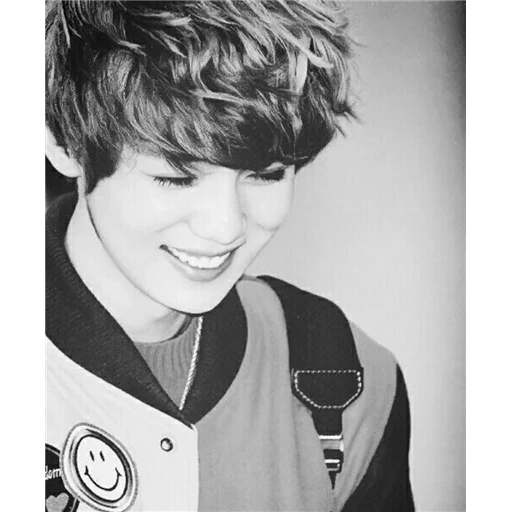 luhan, chanel, exo luhan, pak chanyeol, exo luhan lächeln