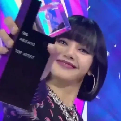 asiático, ankurdinova, alfombra roja kbs 2019, twice feel special stage, dinara dzhamaludinova cantante de daguestán