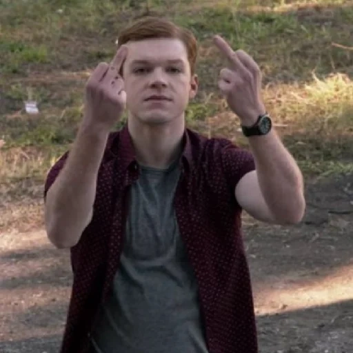 gallager, ian gallager, ian gallagher, cameron monnaen, cameron monaen schamlos