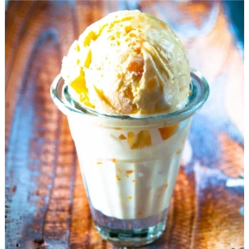 ghiaccio pich, crema di gelato, gelato artigianale, gelato alla vaniglia, gelato