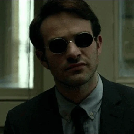 parker, murdock, charlie cox, un avventuriero, charlie cox è un avventuriero