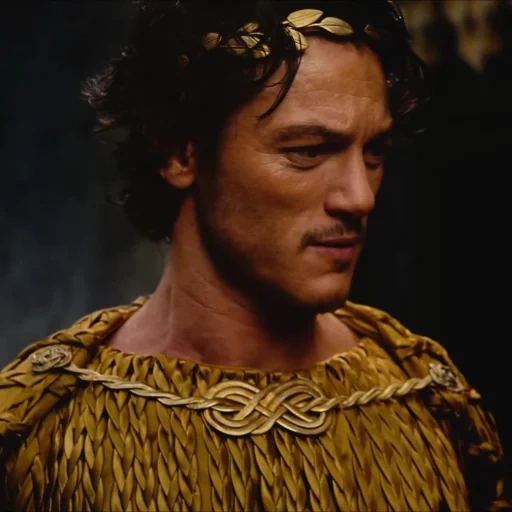 luque, luke evans, henry cavill, luke evans zeus, luke evans battle of titans