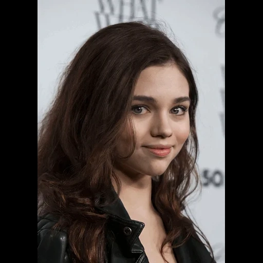 eslie, india esley, india joy aisley, india eisley 2013, india joy aisley cermin gelap