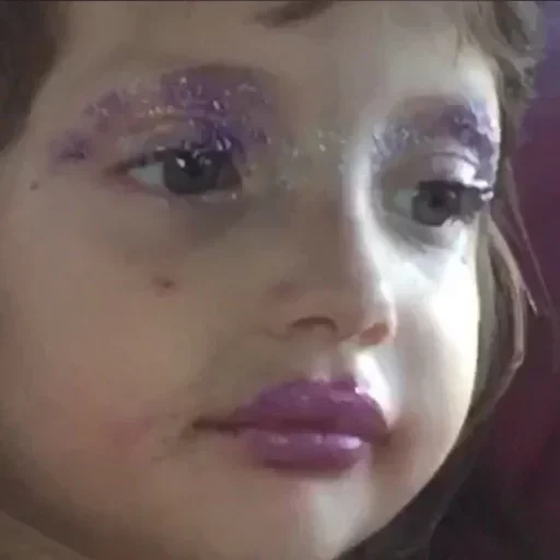 orphan, макияж, девочка, euphoria makeup, девочка макияжем мем