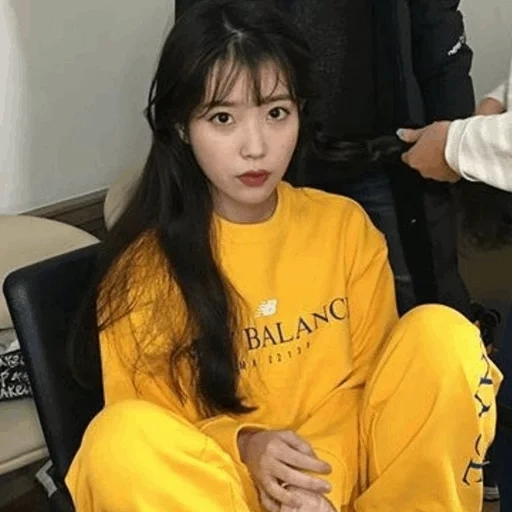 iu yellow, сон джи-ын, девушки кореянки, корейские актеры, psycho red velvet