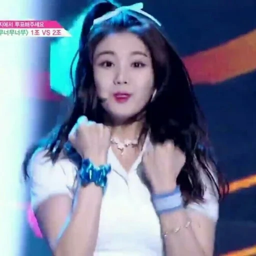 asiatiques, twice dahyun, eileen red velvet, édition coréenne de filles, asian girls