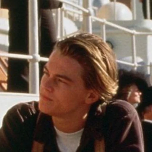 leonardo dicaprio, dicaprio's haircut on titanic, titanic leonardo dicaprio, leonardo dicaprio titanic hairstyle