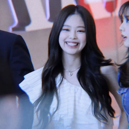 poudre noire, jenny king, blackpink jisoo, blackpink jennie, jennie kim blackpink