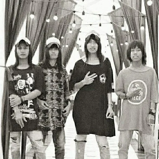 coyan, orang asia, the independent rock, kkk, tokyo group jepang