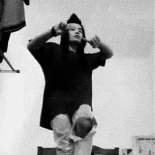 orang, kaki, ulani nugarart, karakter frankenstein, film piggy 1961