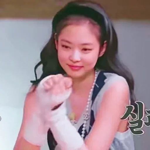 jennie, дженни ким, blackpink jennie, корейские стрижки, девушки корейские