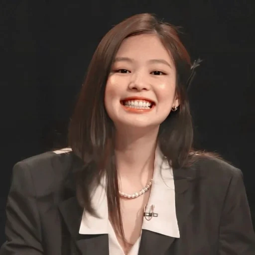 jennie, kim jennie, jenny kim, jennie blackpink, gummy smile jennie