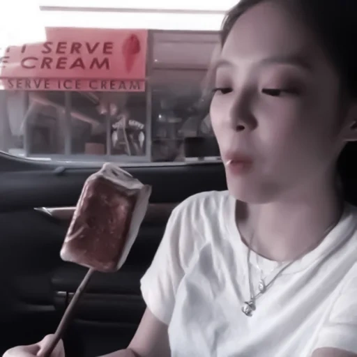 кореянки, дженни ким, kim jennie, lisa ice cream, blackpink jennie