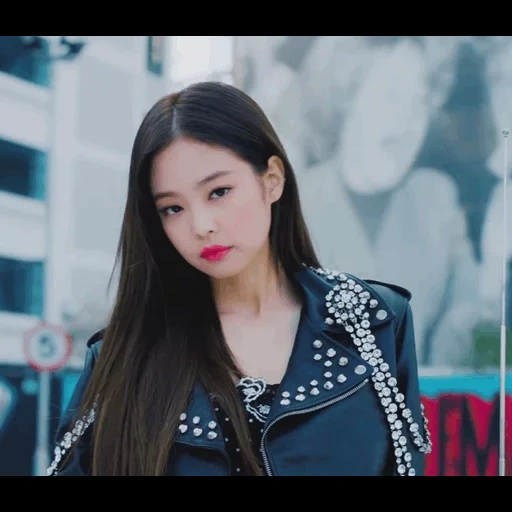 jennie, jenny kim, schwarzrosa, solo jennie, blackpink jennie