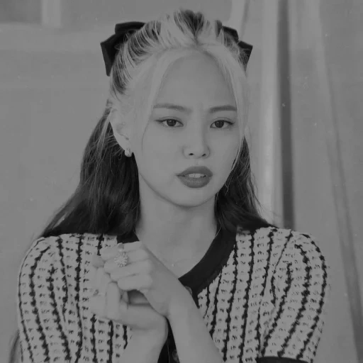 jennie, gin ji-soo, poudre noire, jenny king, jennie how you like that icon