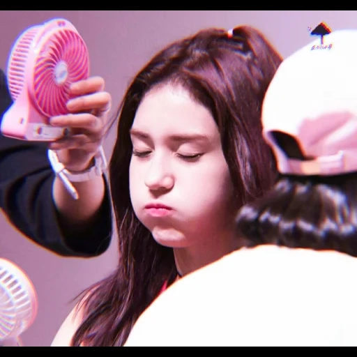 somi, orang asia, jeon somi, natasha wilona, somi penyanyi kanada