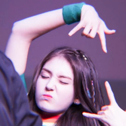 orang, gadis, jeon somi, all somi 2020, play date remix