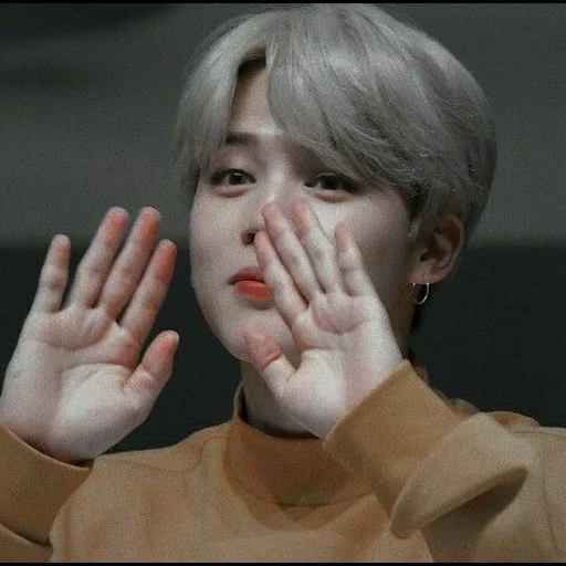 jimin bts, le mani di jimin, ragazzi di bangtan, hands of bts jimin, il mignolo di jimin