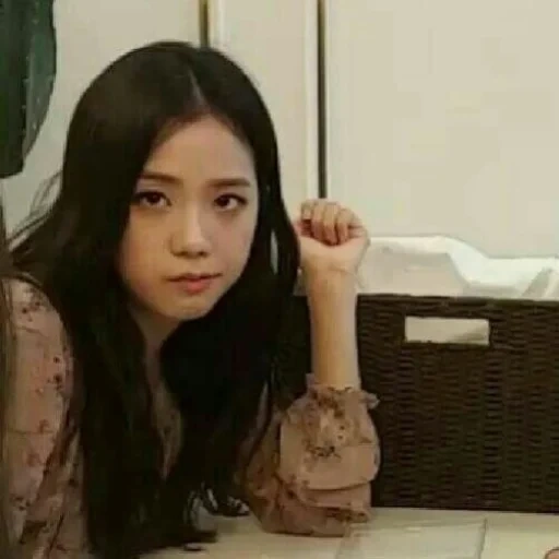 polvere nera, meme di jin ji soo, bts blackpink, blackpink fanart, versione coreana delle ragazze