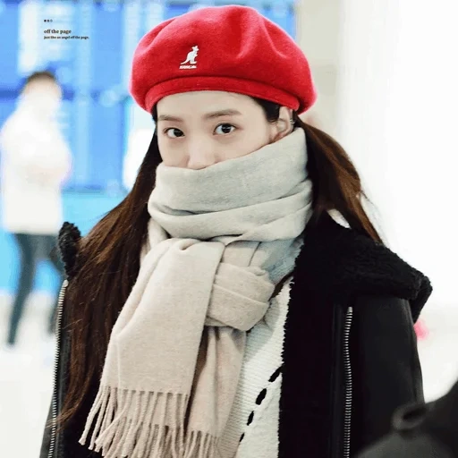 topi jisoo, syal hangat, syal musim dingin, gadis asia, wanita asia