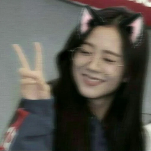 jisoo kim, jin ji show, polvere nera, ragazza coreana