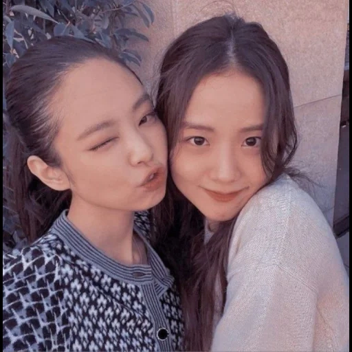 jennie, ким джису, дженни джису, jennie and jisoo, кореянки красивые