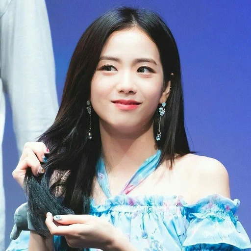 gin gil soo, iu dan jisoo, blackpink jisoo, aktris korea, jin ji su fang shen 2018