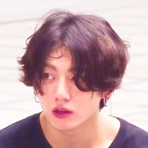 chong guo, chong guka, zheng zhongguo, jungkook bts, cabelo curto coreano