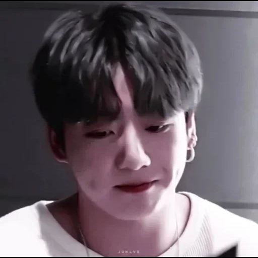 чон чонгук, ким тэ хён, чонгук тэхен, jungkook bts, участники bts