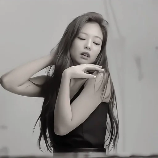 jenny king, black powder, jenny 400x400, blackpink jennie, black powder jennie