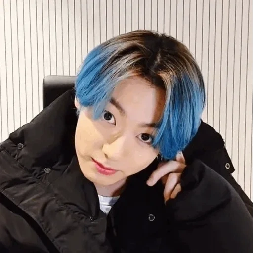 hosok, jung jungkook, ragazzi di bangtan, jungkook bts, jungkook con capelli blu 2021