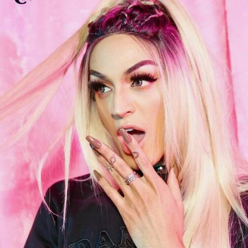 lgbtq, пабло виттар, пабло витара, pabllo vittar, ava max singer