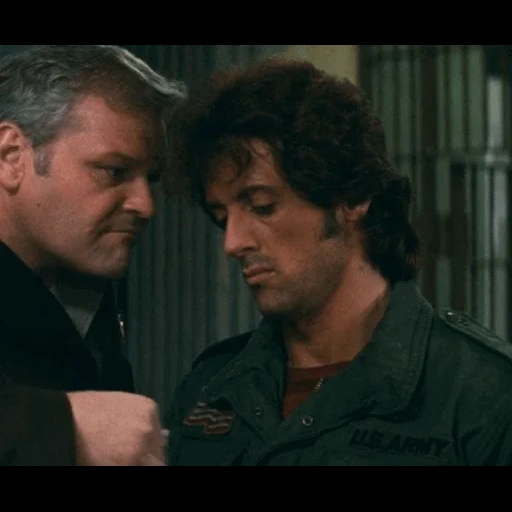 john rambo, sheriff, artyur rimbao, rambo adalah darah pertama, rambo first blood film 1982 sheriff