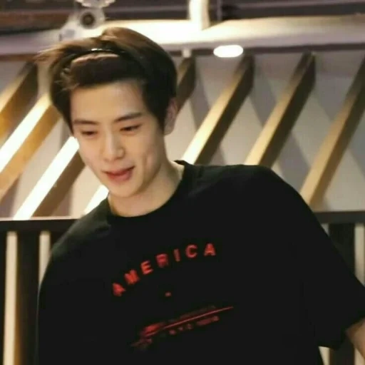 nct wayv, nct winwin, nct jaehyun, oxígeno dramático, un chico guapo