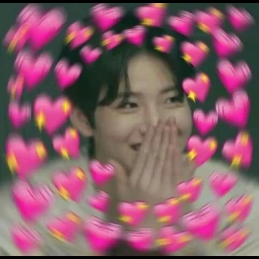 kpop, braçadeira, heart meme, coração coreano, o meme do tesouro de junke