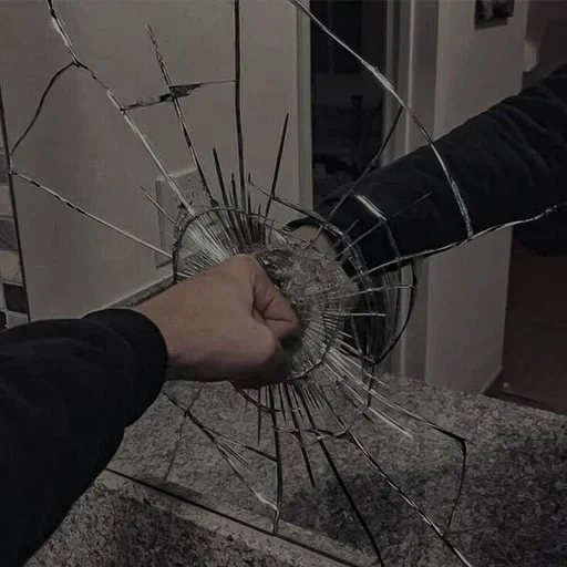 зеркала, broken mirror, три дня дождя, грустные сохры, разбитое зеркало