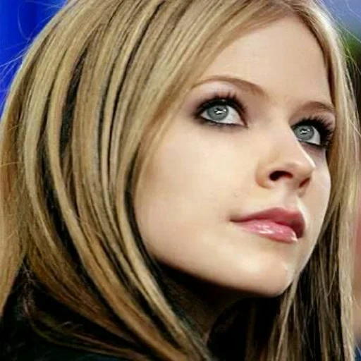 avril, avril lavigne, avril lavigne longsoran salju, avril lavigne avalanche 2004, avril lavigne 2000