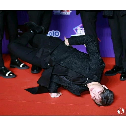 pies, al pacino bafta, alfombra roja, estrella de la avenida de las estrellas de hollywood, vitali seyuk leonardo dicaprio