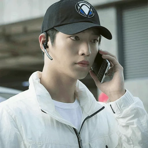 asiático, kun wayv, mark tuansanna, sombrero de admiralty, actor coreano