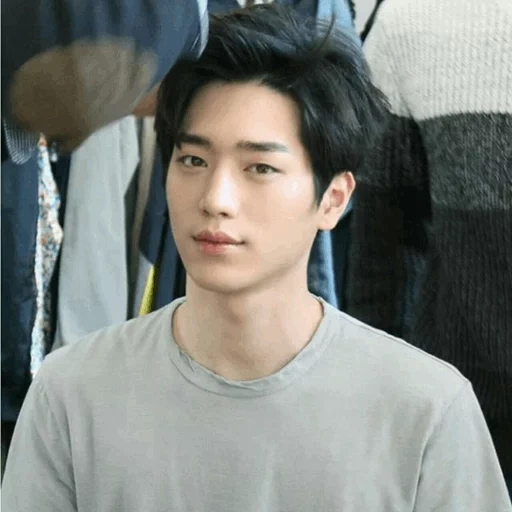 park joon, seo kang-jun, beau mec, acteur coréen, sukang jun ne se maquille pas