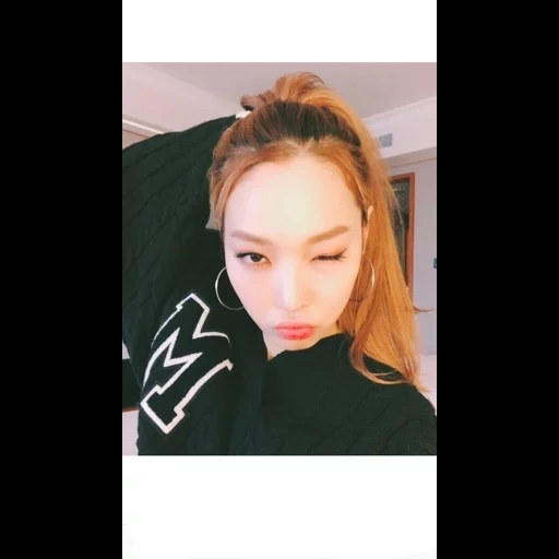 bibir kim, wanita muda, somin kard, gadis asia, gadis gadis asia yang cantik