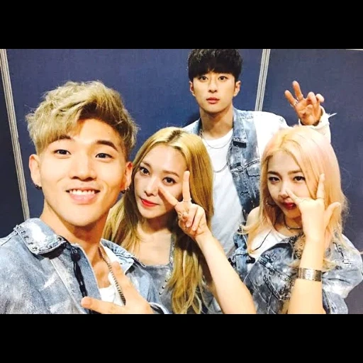 kard, jiwoo, grup kard, kartu group selfie, hype house vs dream tim