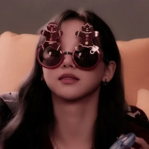 kpop, drama, menina, óculos de sol, simple queen_edits_