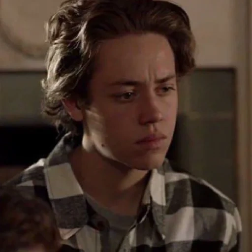 newcomer, a shameless person, carl gallagher, katkoski ethan, carl gallagher