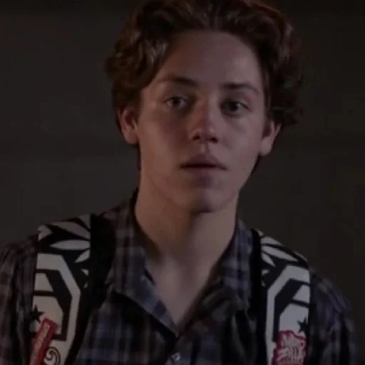 tick tock, carl gallagher, shameless sean pierce, carl gallagher season 9, ethan katkowski without dye