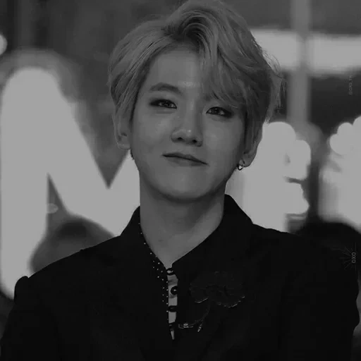 a pop singer, park chang-lie, kim tae-hyun, baekhyun exo, 2017 exo bai xuan